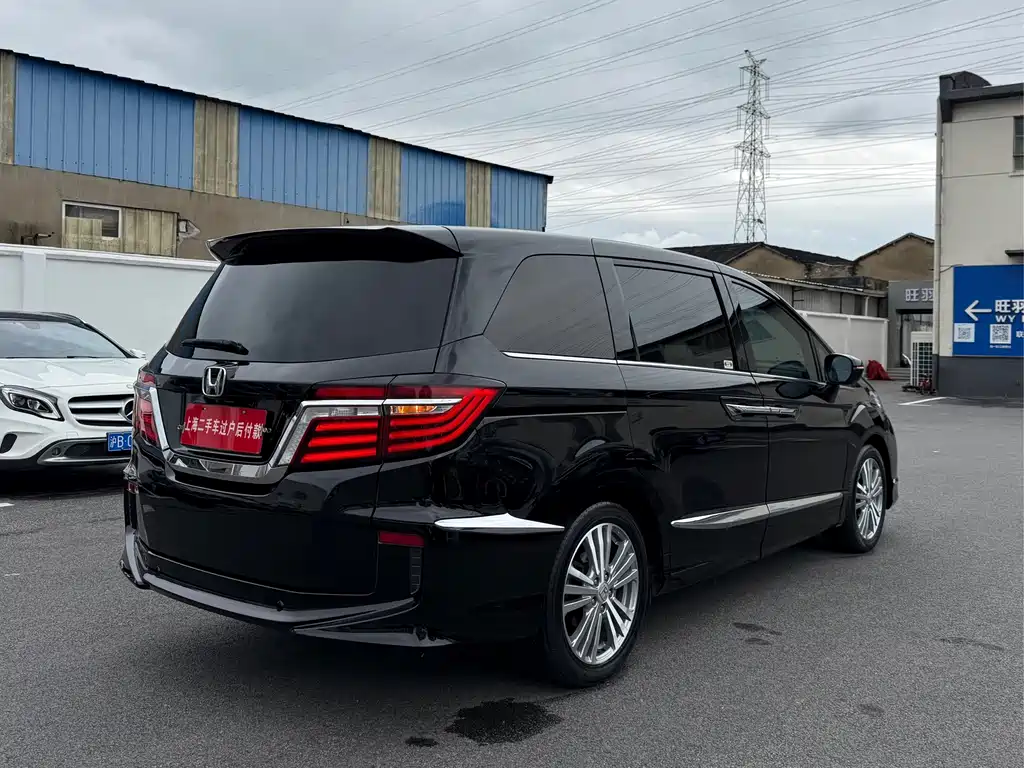 Honda Elysion — миниатюра 21
