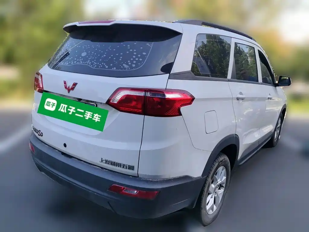 Wuling Hongguang S3 — миниатюра 4