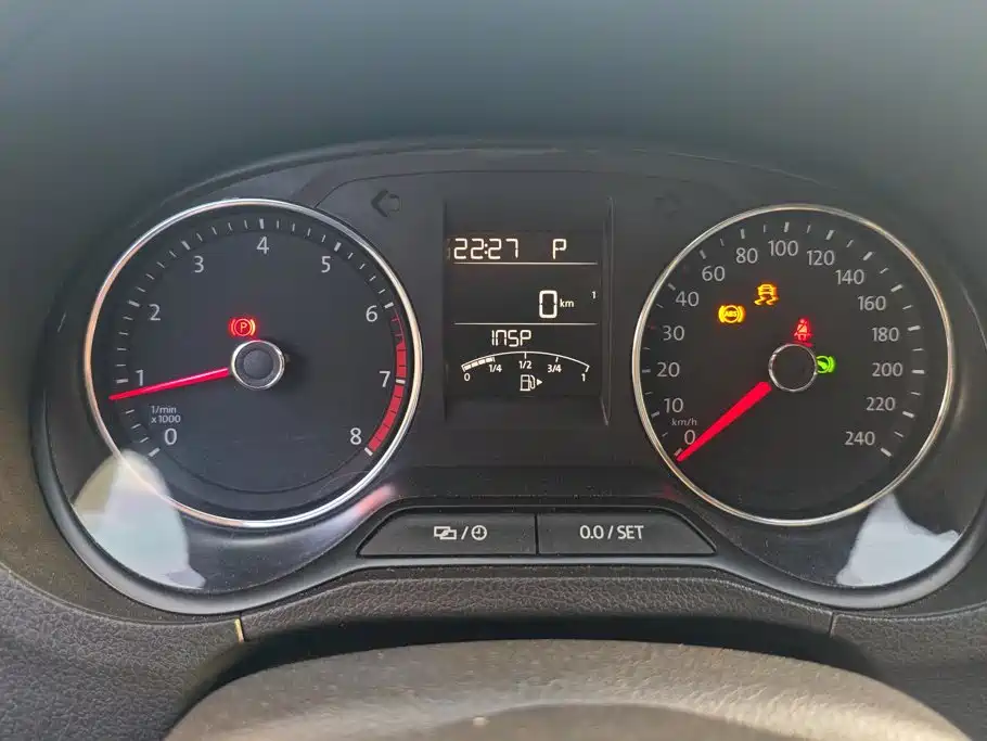 Volkswagen Polo — миниатюра 14