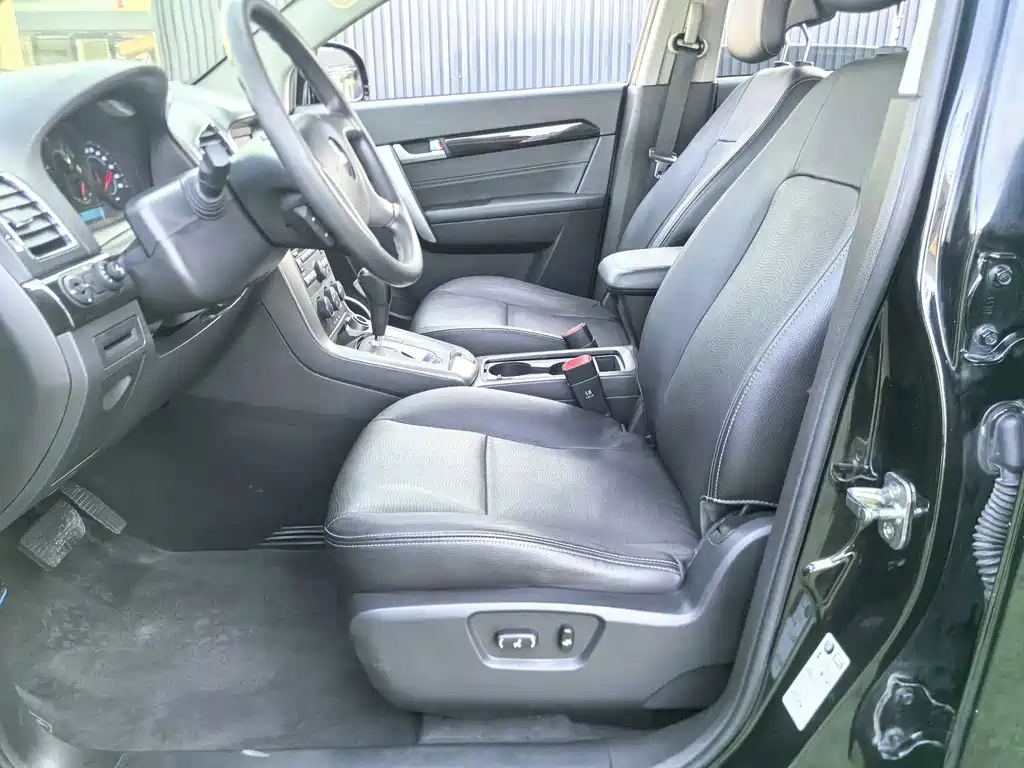 Chevrolet Captiva — миниатюра 4