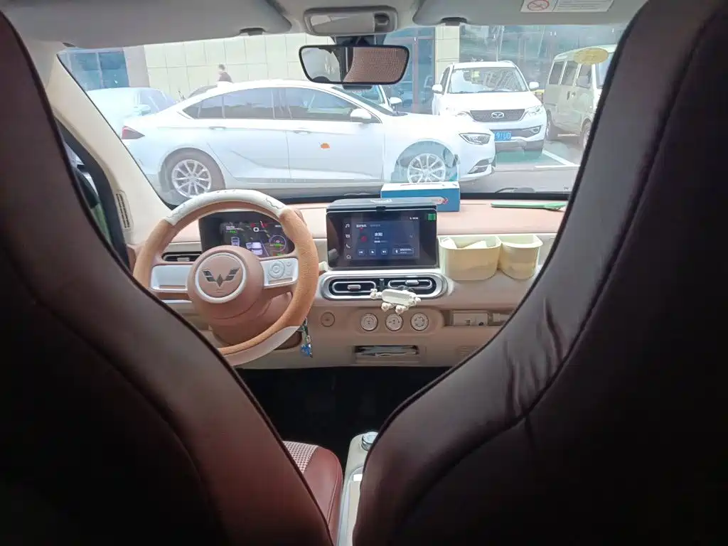 Wuling MINIEV — миниатюра 19