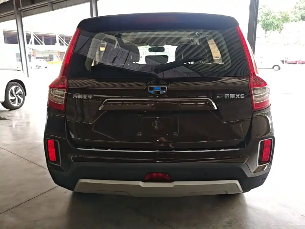 Geely Vision X6 — миниатюра 6