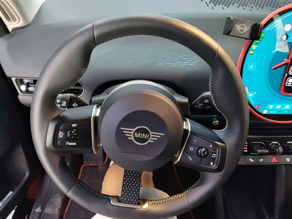 MINI MINI COOPER EV — миниатюра 15