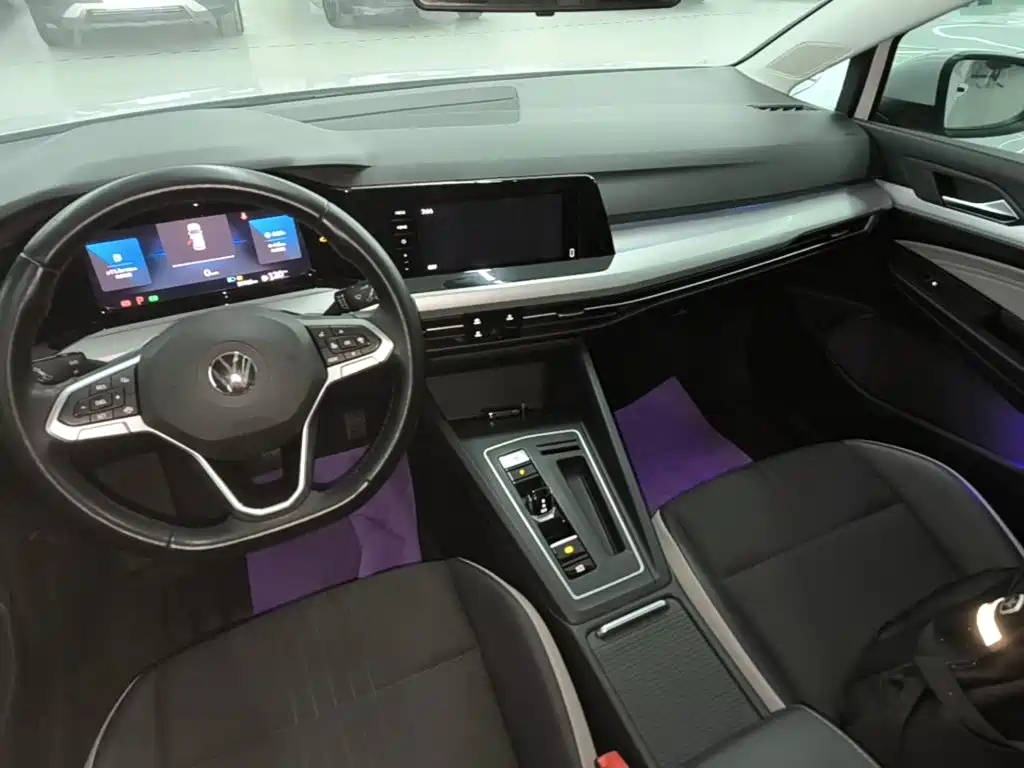 Volkswagen Golf — миниатюра 13