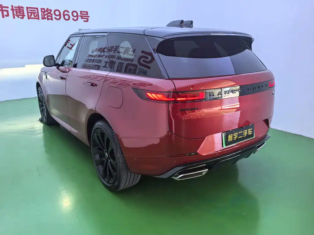 Land Rover Sport PHEV — миниатюра 6