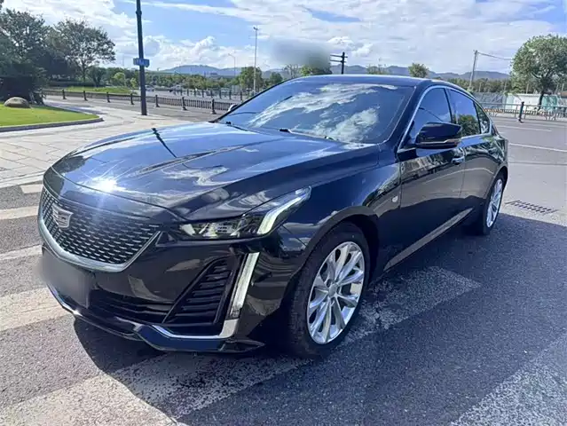 CADILLAC  CT5 2022