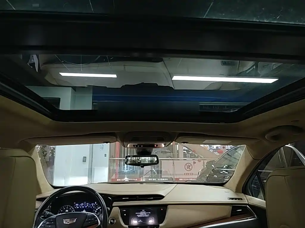 Cadillac XT5 — миниатюра 18