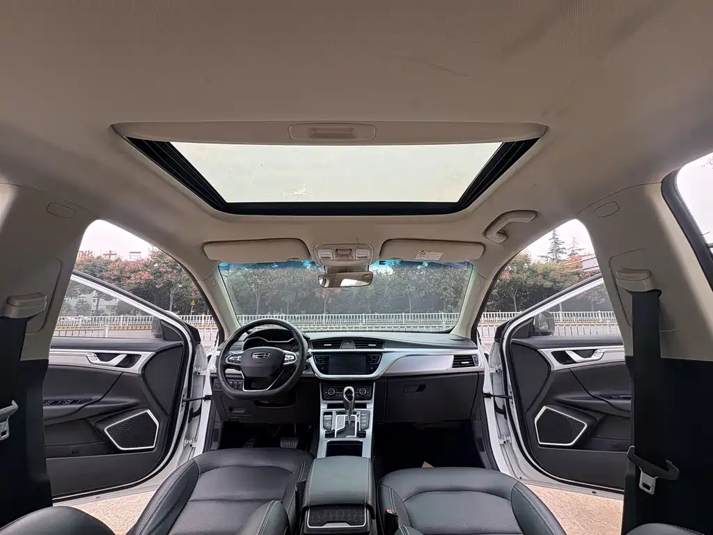 Geely Emgrand GL — миниатюра 11