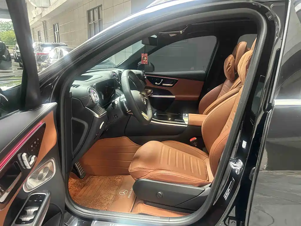 Mercedes-Benz GLC 2024 GLC 300 L 4MATIC Luxury 5 мест