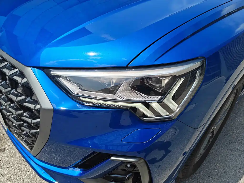 Audi Q3 — миниатюра 18
