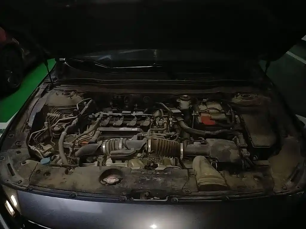 Honda Accord — миниатюра 11