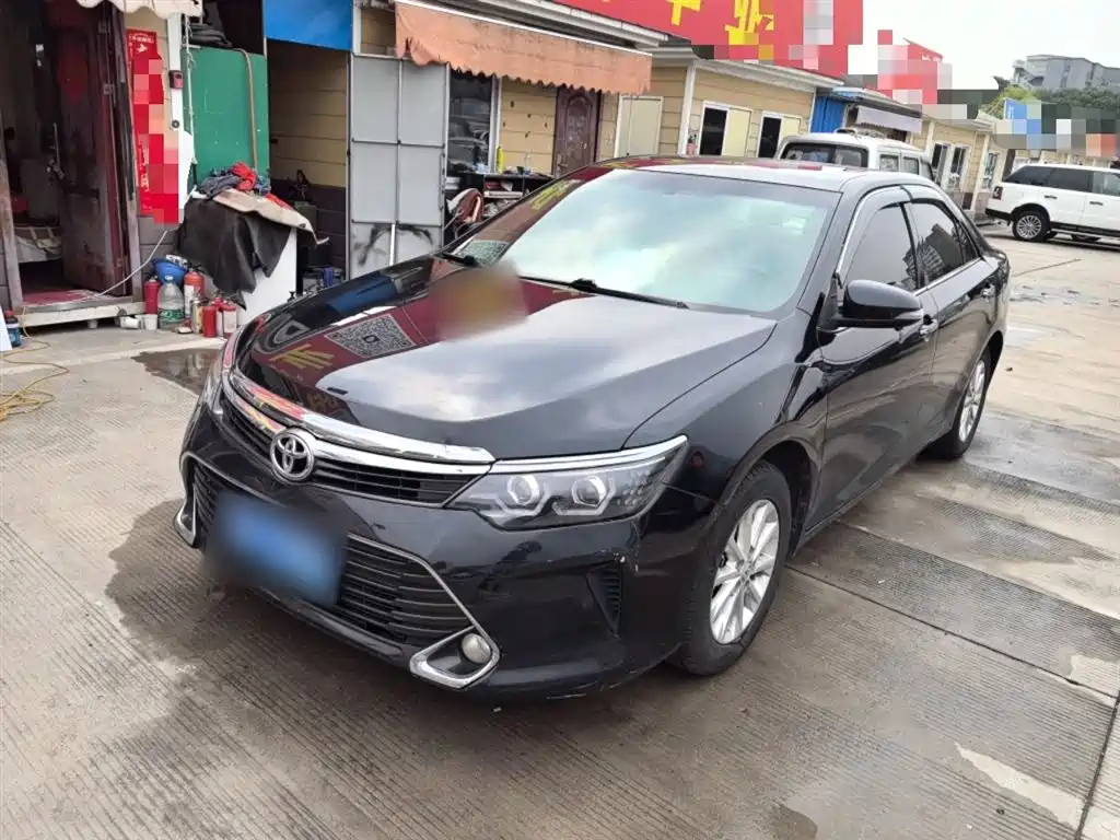 Toyota Camry 2017