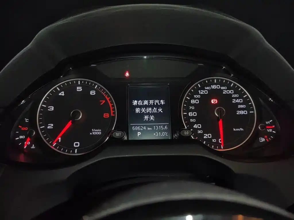 Audi Q5 — миниатюра 12