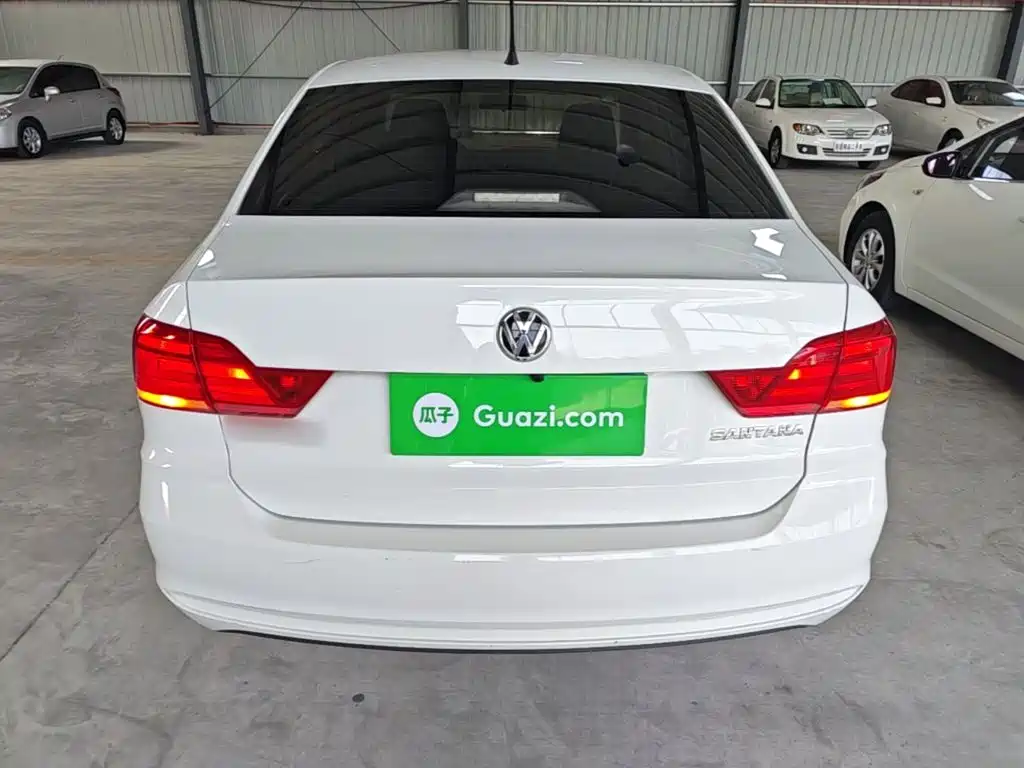 Volkswagen Santana — миниатюра 6