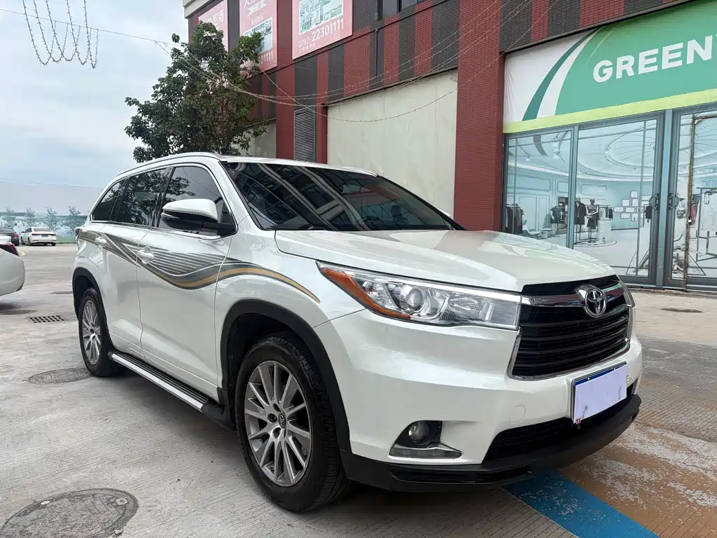 Toyota Highlander — миниатюра 2