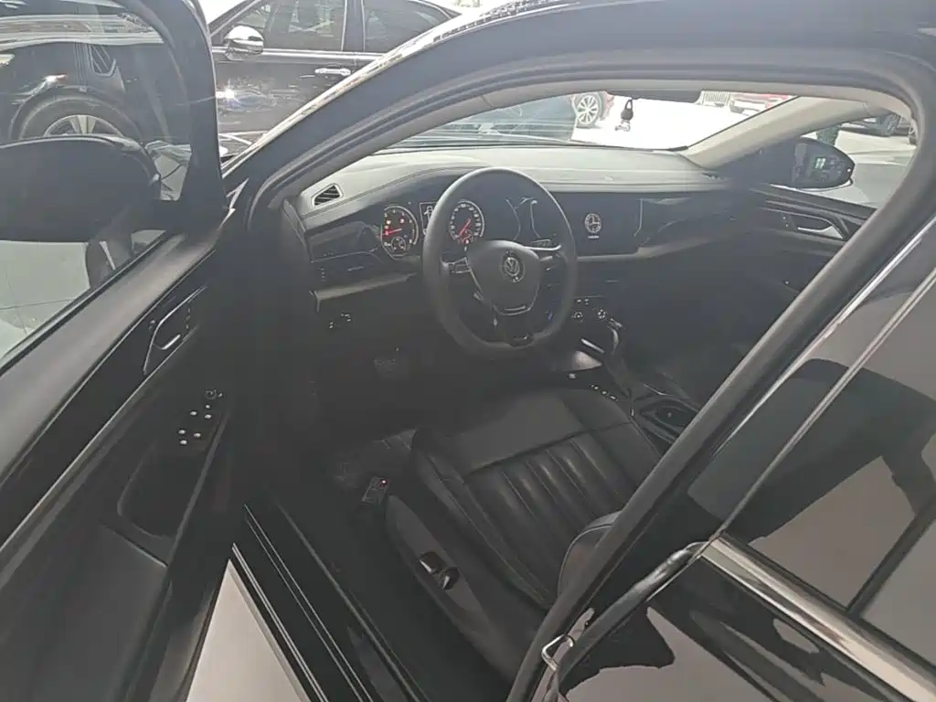 Volkswagen Passat — миниатюра 16