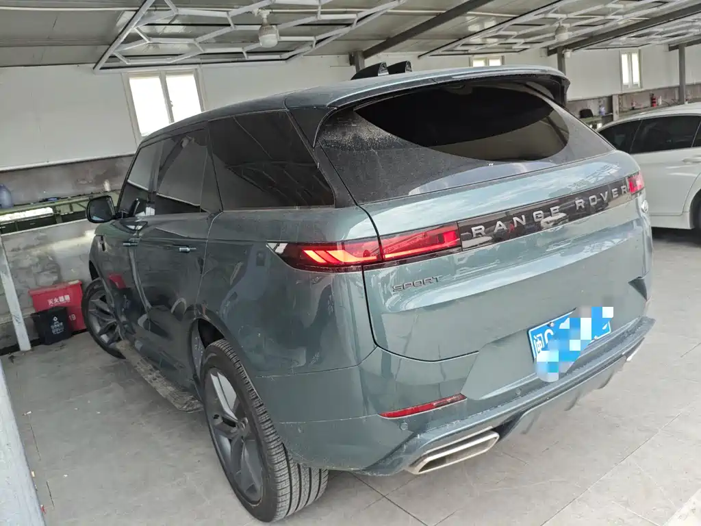 Land Rover Sport — миниатюра 6