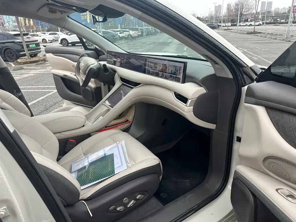 ZHIJI AUTOMOBILE ZHIJI LS6