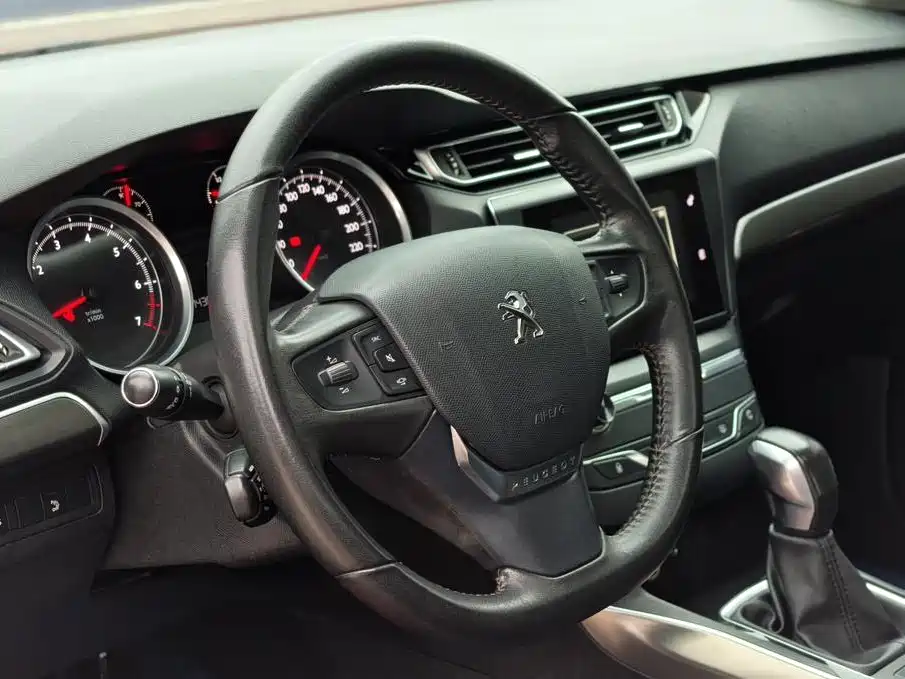 Peugeot 408 — миниатюра 12