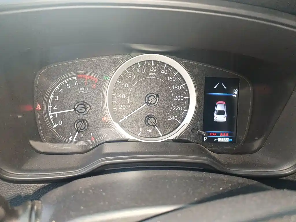 Toyota Corolla — миниатюра 12