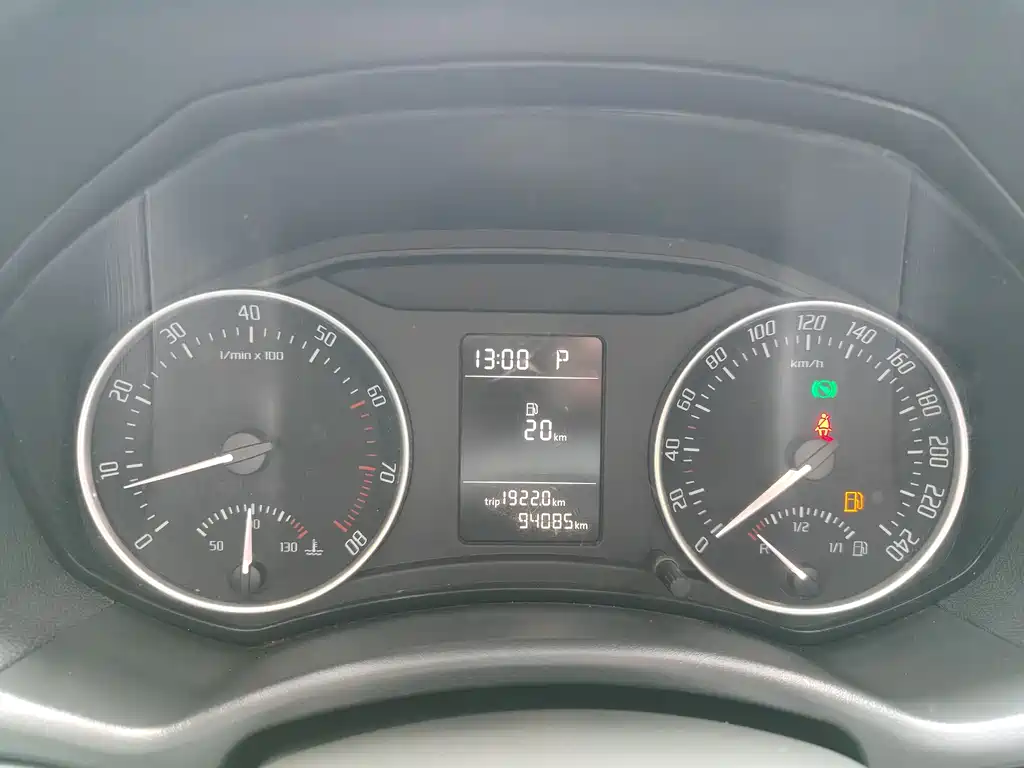 Skoda Octavia 2013 1.6L AT