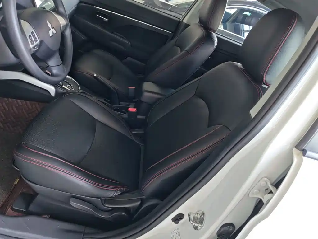 Mitsubishi ASX — миниатюра 15
