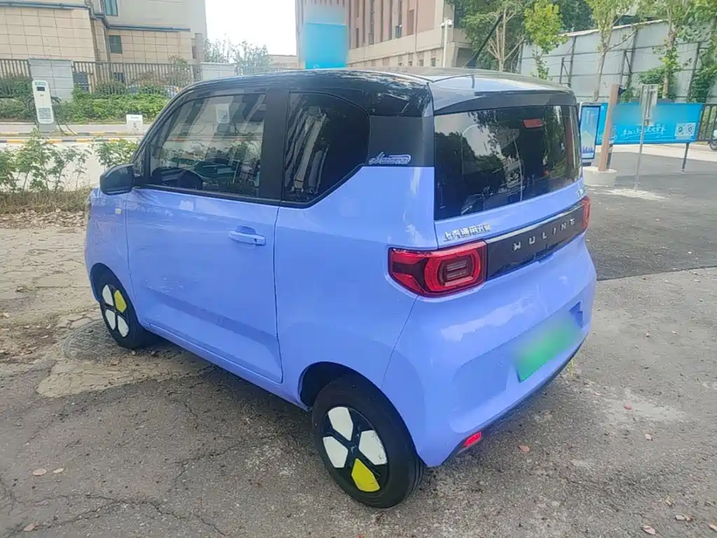 Wuling MINIEV — миниатюра 5