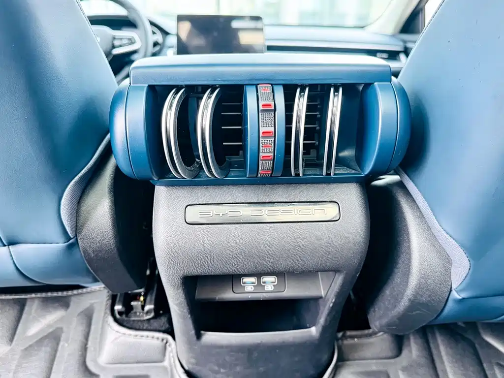 BYD Yuan Plus — миниатюра 17