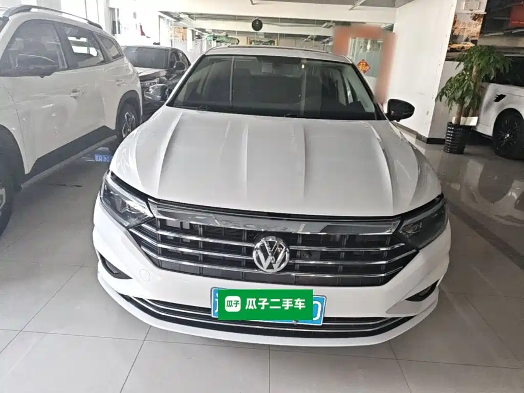 Volkswagen Sagitar — миниатюра 3