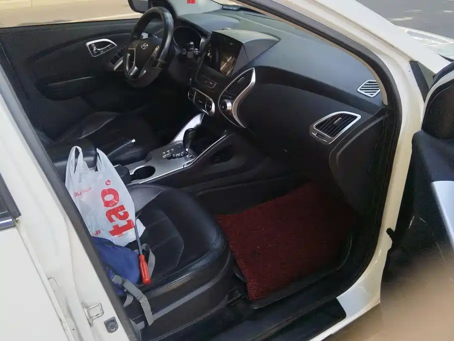 Hyundai ix35 — миниатюра 8