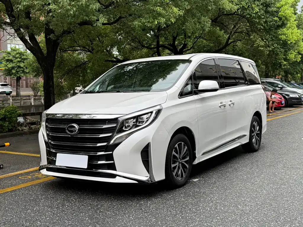 GAC Motor Trumpchi M8