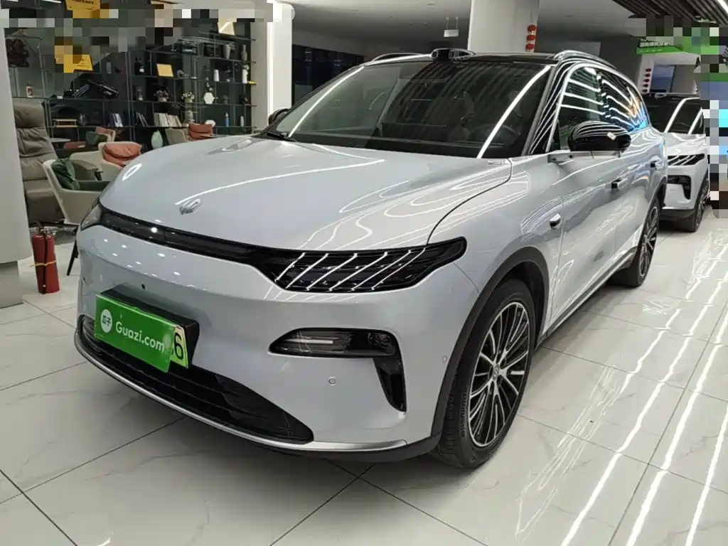 Leapmotor Leapmotor C11 — миниатюра 2