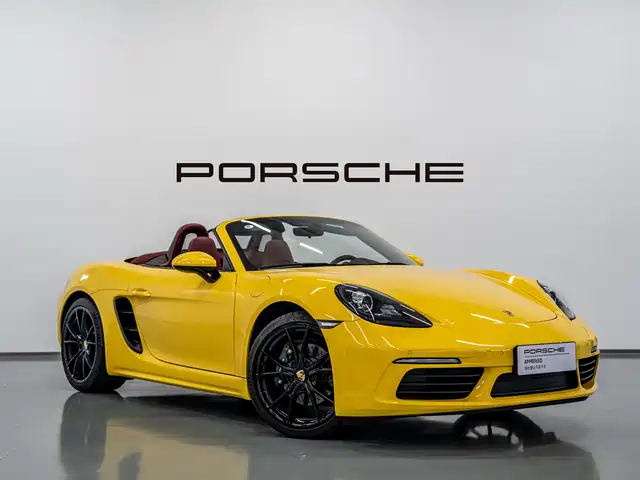 PORSCHE  718 2024