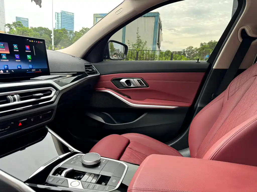 BMW i3 2024 eDrive 35 L