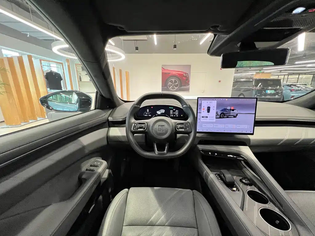 ZEEKR EXTREME KRYPTON 001