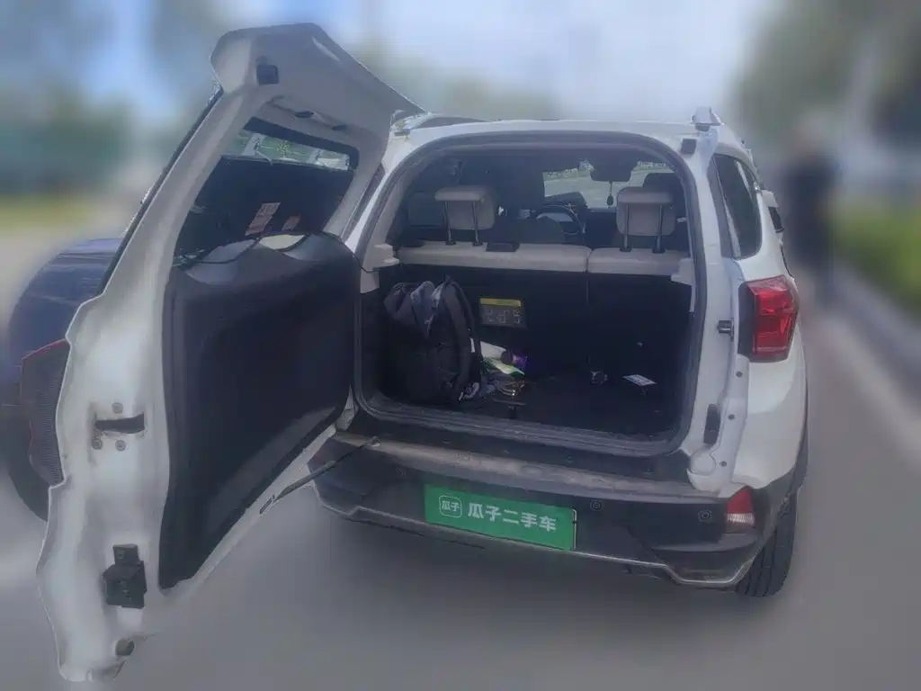 BYD Yuan Pro — миниатюра 20