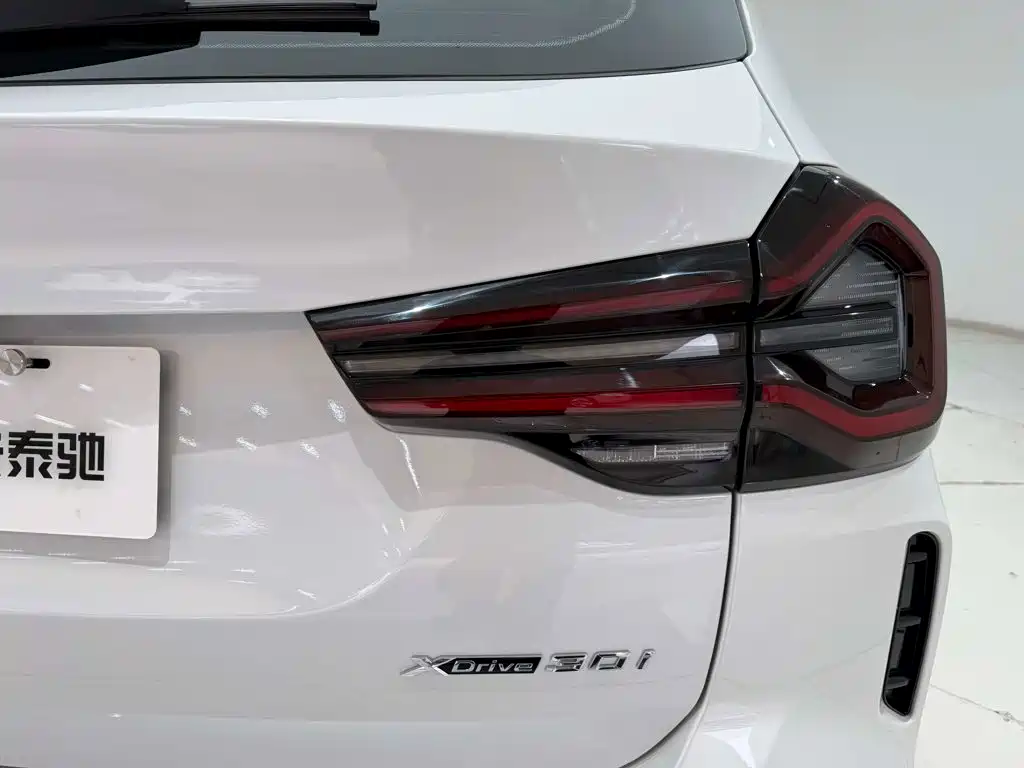 BMW X3 — миниатюра 10