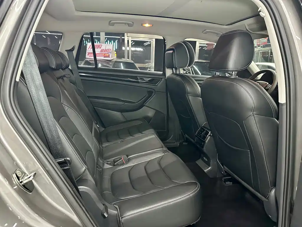 Skoda Kodiaq — миниатюра 11
