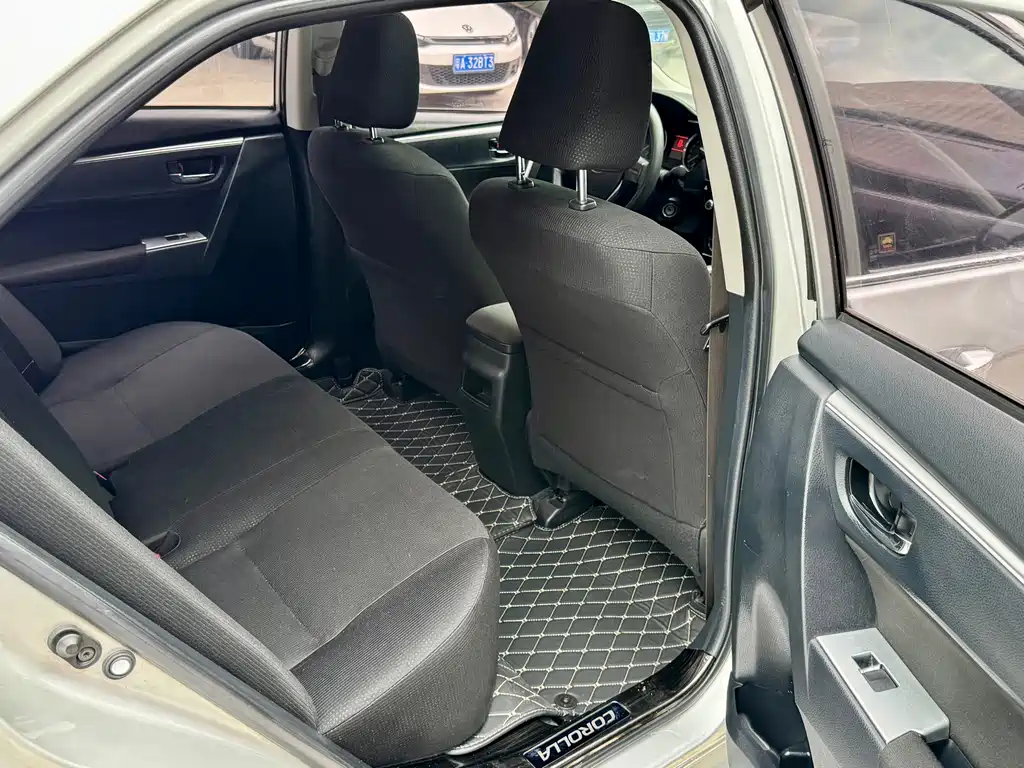 Toyota Corolla — миниатюра 18