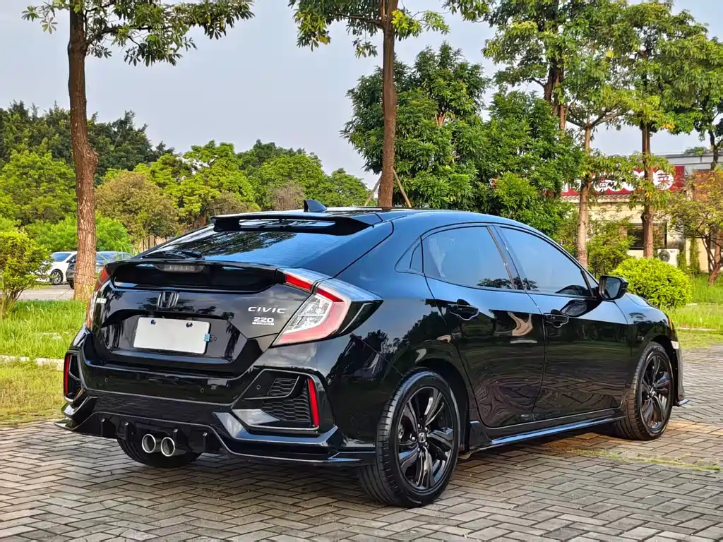 Honda Civic — миниатюра 8
