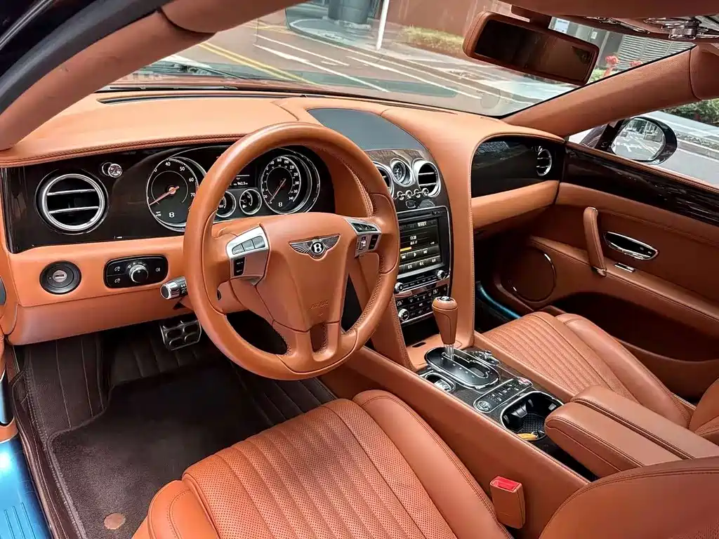 Bentley Flying Spur 2017 4.0T V8 Standard