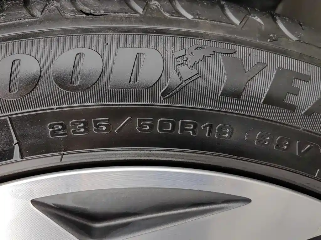 Geely Xingyue L — миниатюра 24