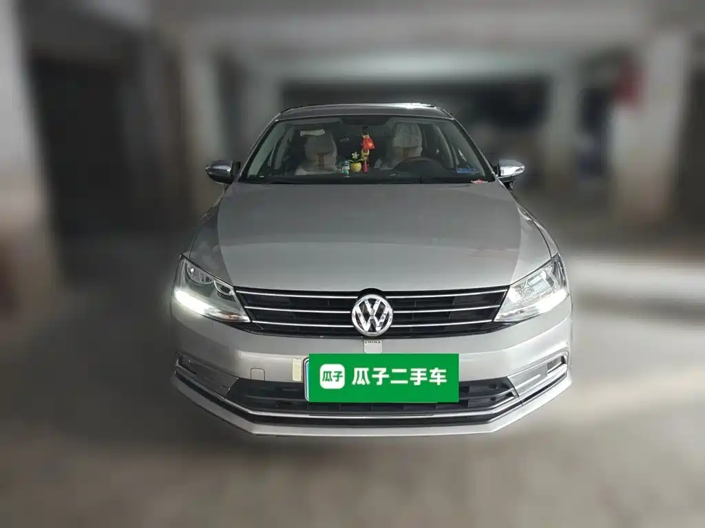 Volkswagen Sagitar — миниатюра 23