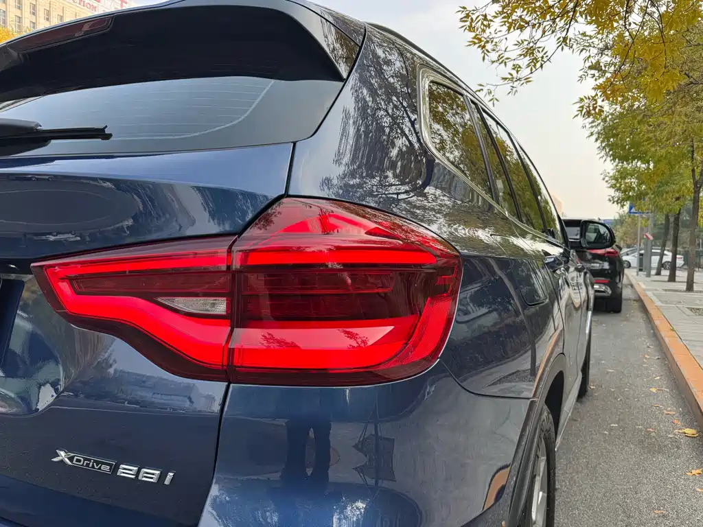 BMW X3 — миниатюра 10