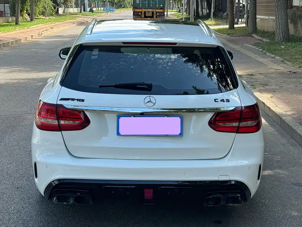 Mercedes-Benz C-Class (Import) — миниатюра 22