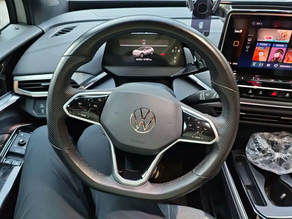 Volkswagen ID.4 Crozz — миниатюра 6