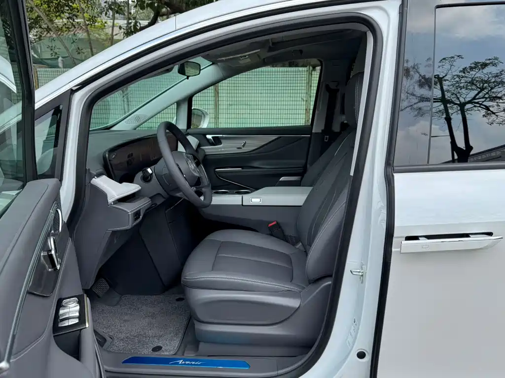 Buick GL8 2026 Smart