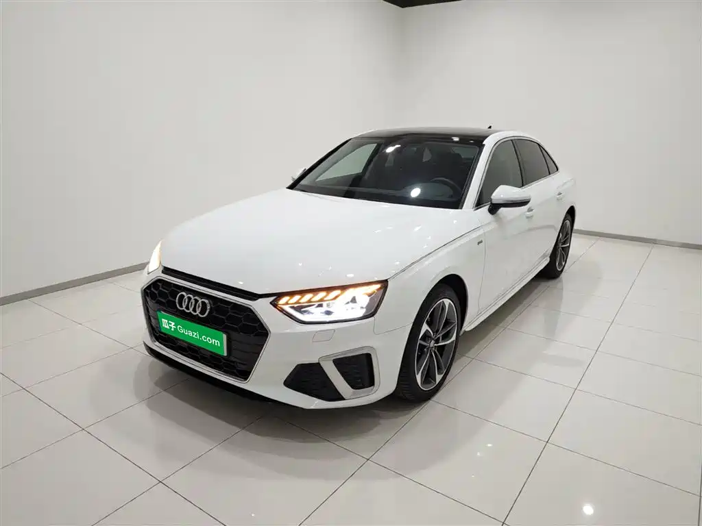 Audi A4L 2020