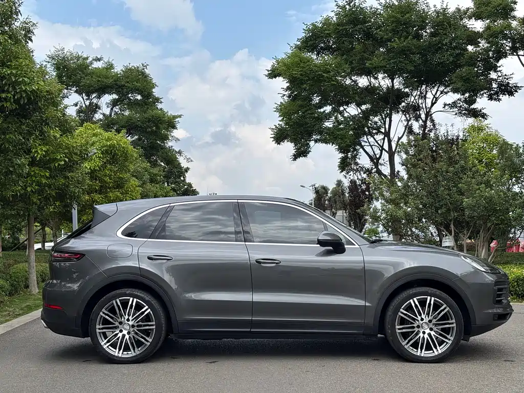 Porsche Cayenne 2019 Cayenne 3.0T