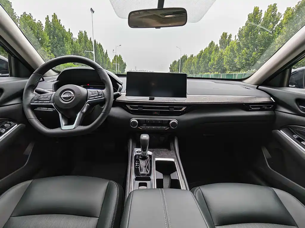 Nissan Teana — миниатюра 4